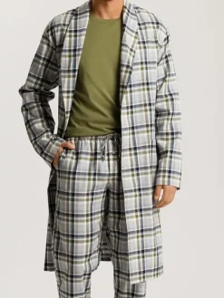 Mantel - Cozy Comfort