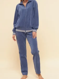 Nicki Hausanzug - New Romance