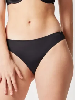 Rio Slip - Micro Lace