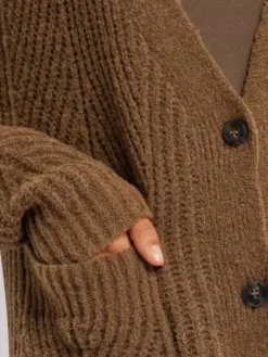 Cardigan - Knits