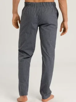 Hose lang - Night and Day