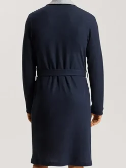 Mantel - Cozy Living