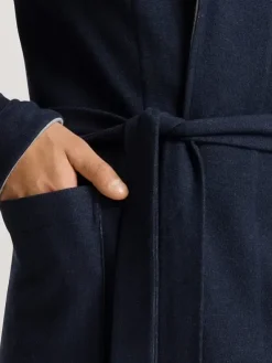 Mantel - Cozy Living