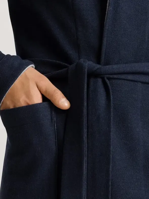 Mantel - Cozy Living