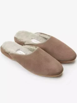 Slipper - Douglas