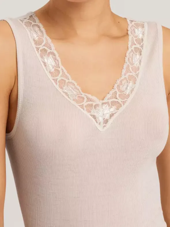 Top - Woolen Lace
