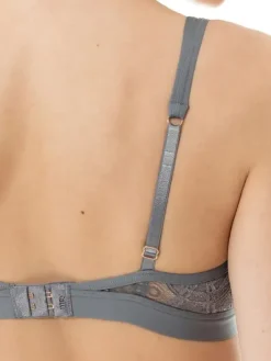 Triangel-BH - Serie Poetry Fame